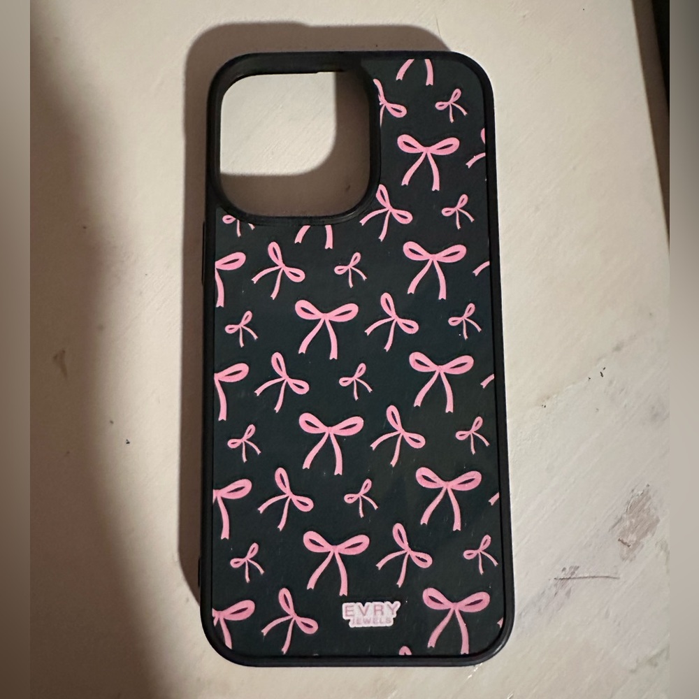 14 Pro Max iPhone case every jewels